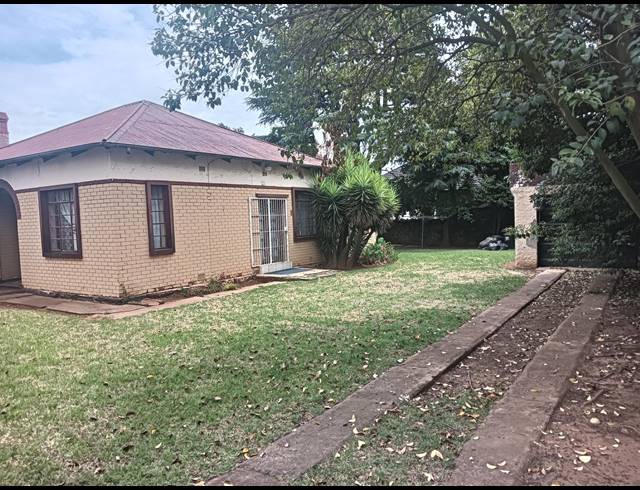 3 BEDROOM HOUSE FOR SALE IN BRAKPAN CENTRAL